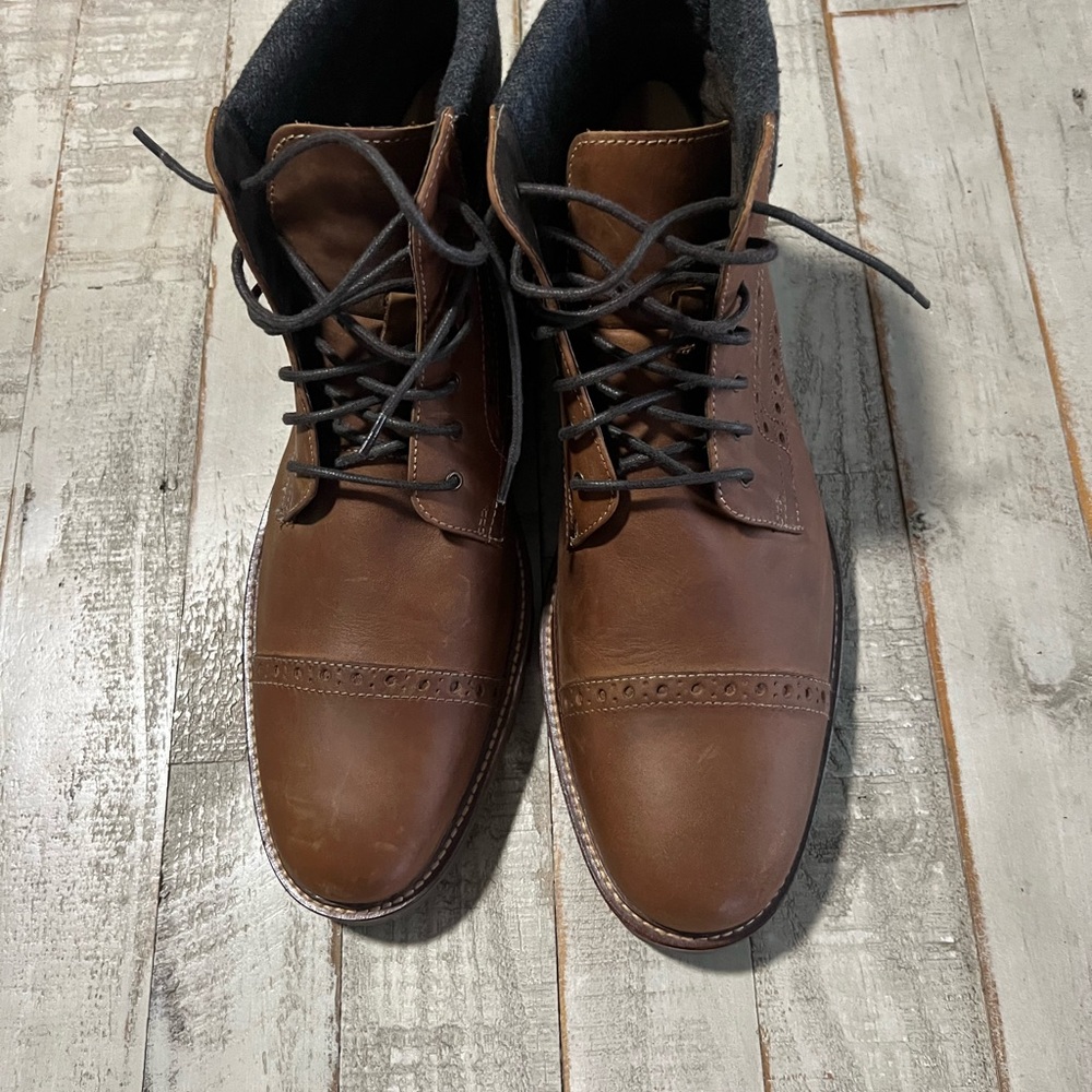 Johnston & Murphy Brown Leather Brogue Boots - Picture 5 of 7